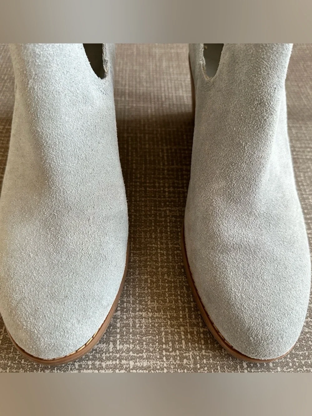 TOMS Suede Wedge Ankle Booties Dusty Blue Gray Slip On Comfort Womens 8.5